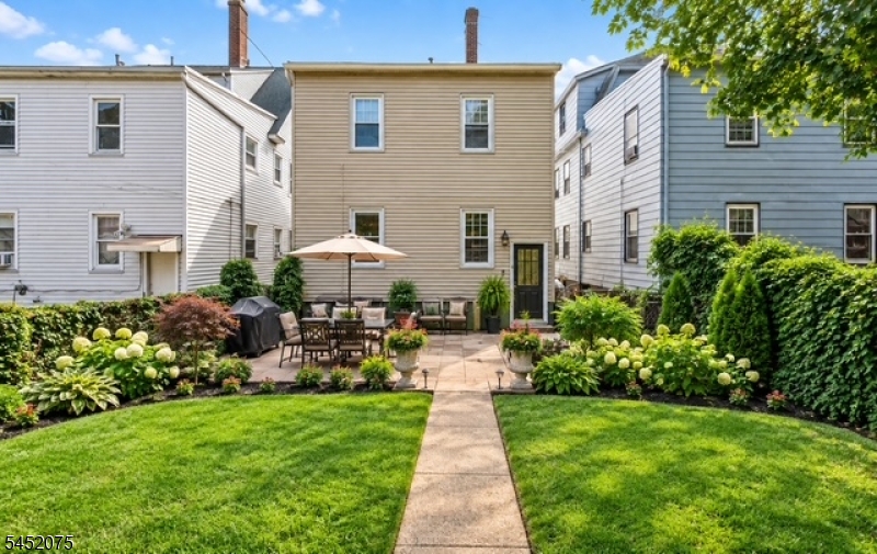 17 Mount Pleasant Avenue West Orange NJ 07052