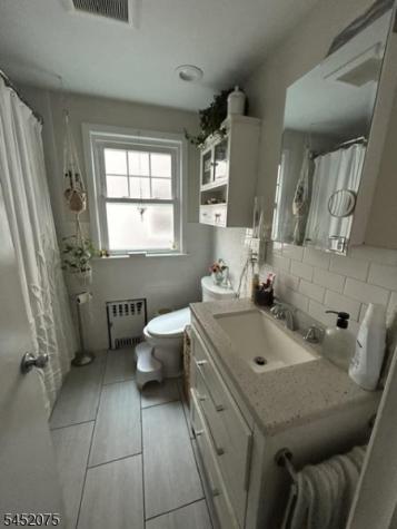 17 Mount Pleasant Avenue West Orange NJ 07052