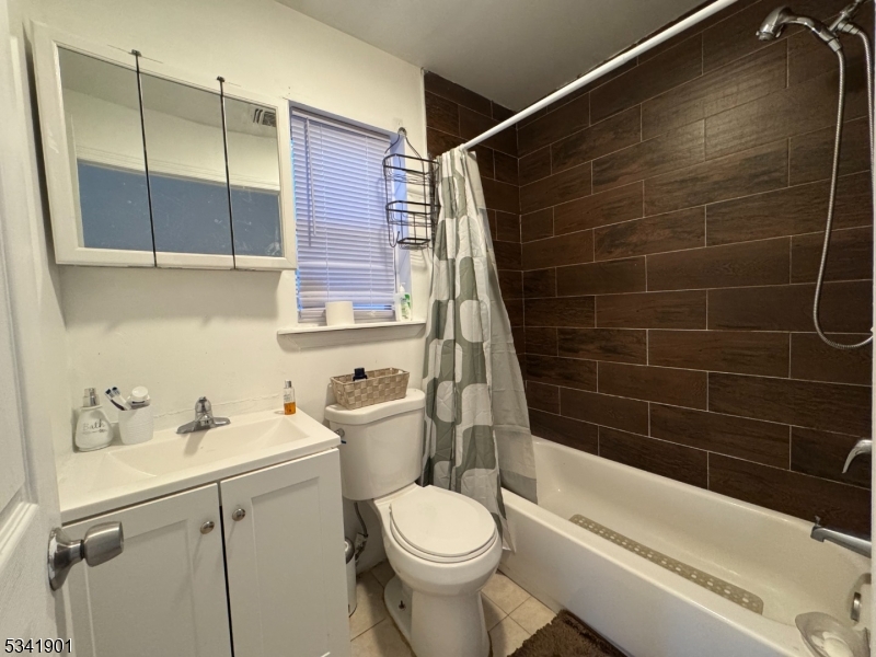 292 Van Houten Street Paterson NJ 07501