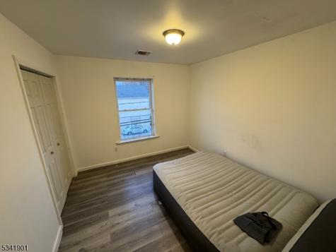 292 Van Houten Street Paterson NJ 07501