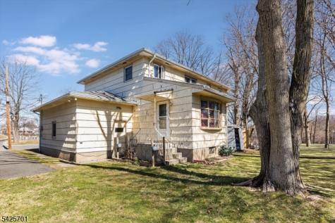 89 Division Street Bloomfield NJ 07003