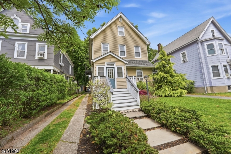 160 Ashland Avenue Bloomfield NJ 07003