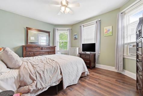 160 Ashland Avenue Bloomfield NJ 07003