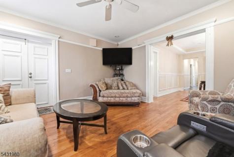 160 Ashland Avenue Bloomfield NJ 07003