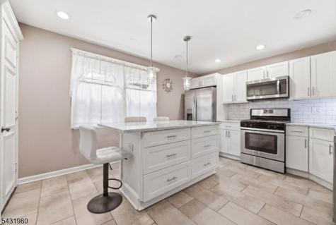 160 Ashland Avenue Bloomfield NJ 07003