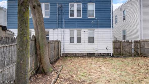 18 Mckay Avenue East Orange NJ 07018