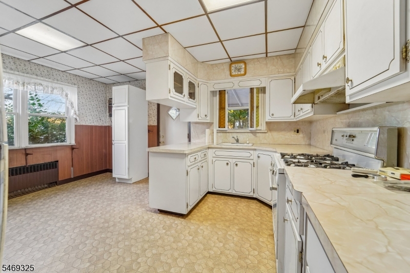 23 Continental Avenue Belleville NJ 07109