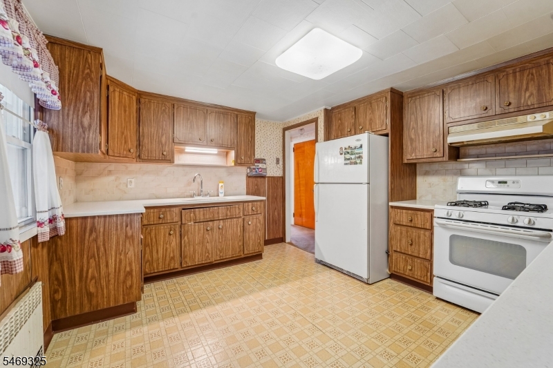 23 Continental Avenue Belleville NJ 07109