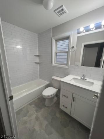 66 Delaware Street Elizabeth NJ 07206