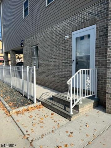 66 Delaware Street Elizabeth NJ 07206