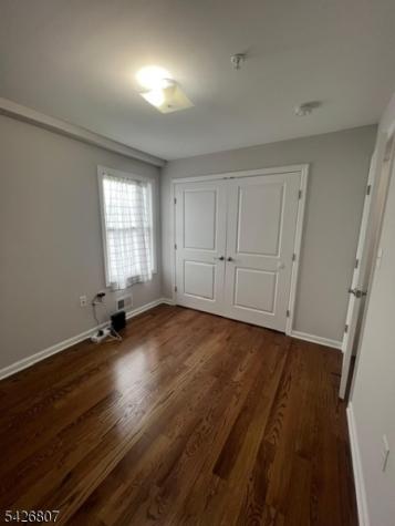 66 Delaware Street Elizabeth NJ 07206