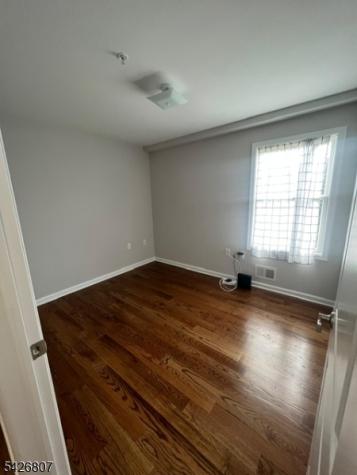 66 Delaware Street Elizabeth NJ 07206