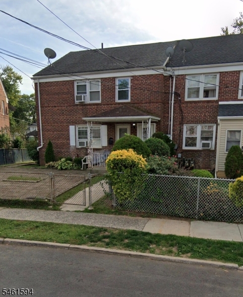 652 Cora Place Rahway NJ 07065