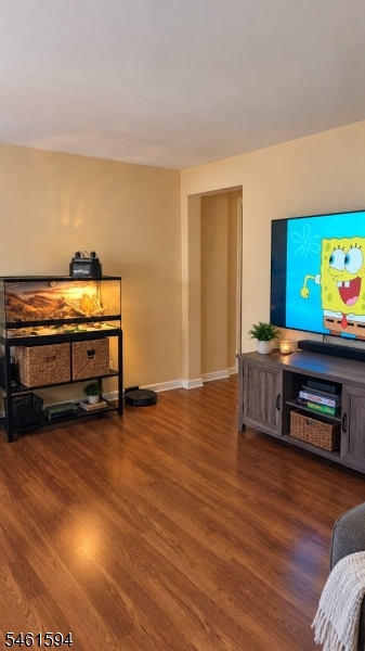 652 Cora Place Rahway NJ 07065