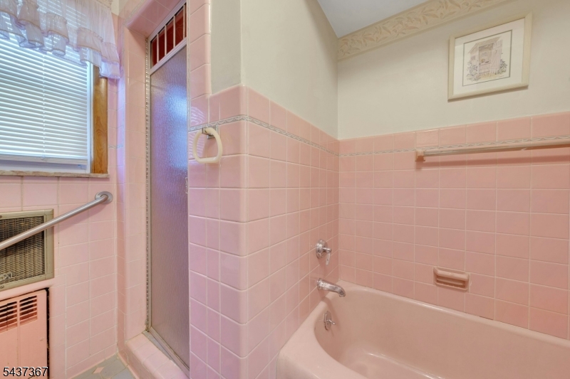 316 Sanford Avenue Lyndhurst NJ 07071
