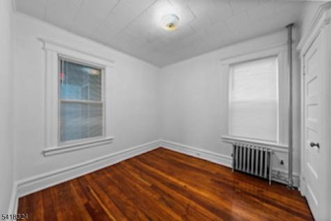 937 Grove Street Irvington NJ 07111