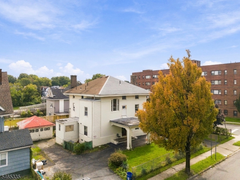 72 N Munn Avenue East Orange NJ 07017
