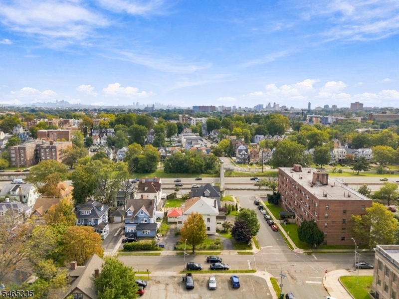 72 N Munn Avenue East Orange NJ 07017