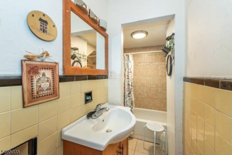 977 Old Foundry Road Stillwater NJ 07860