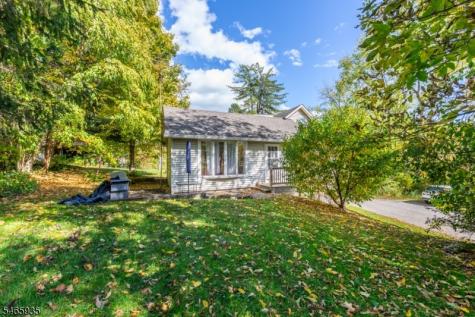 977 Old Foundry Road Stillwater NJ 07860
