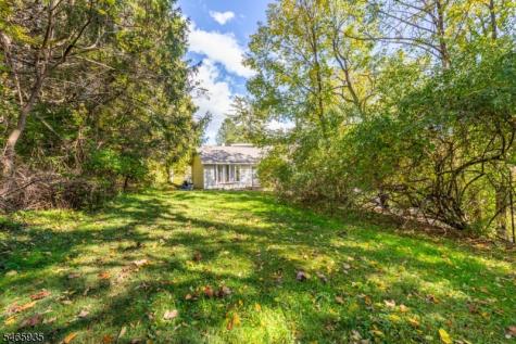 977 Old Foundry Road Stillwater NJ 07860