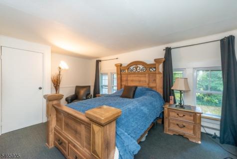977 Old Foundry Road Stillwater NJ 07860