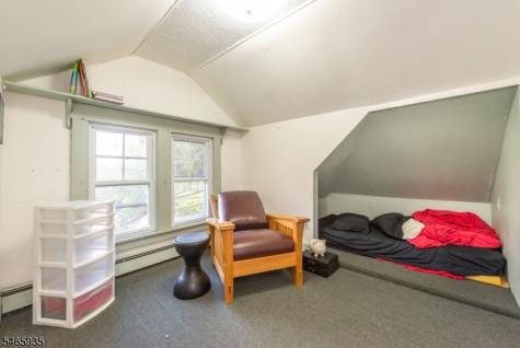 977 Old Foundry Road Stillwater NJ 07860