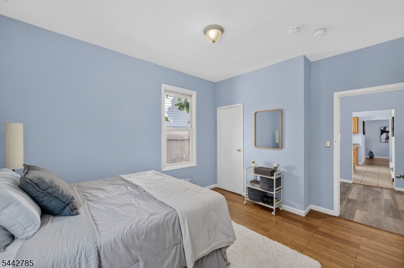 17 Wolcott Terrace Newark NJ 07112