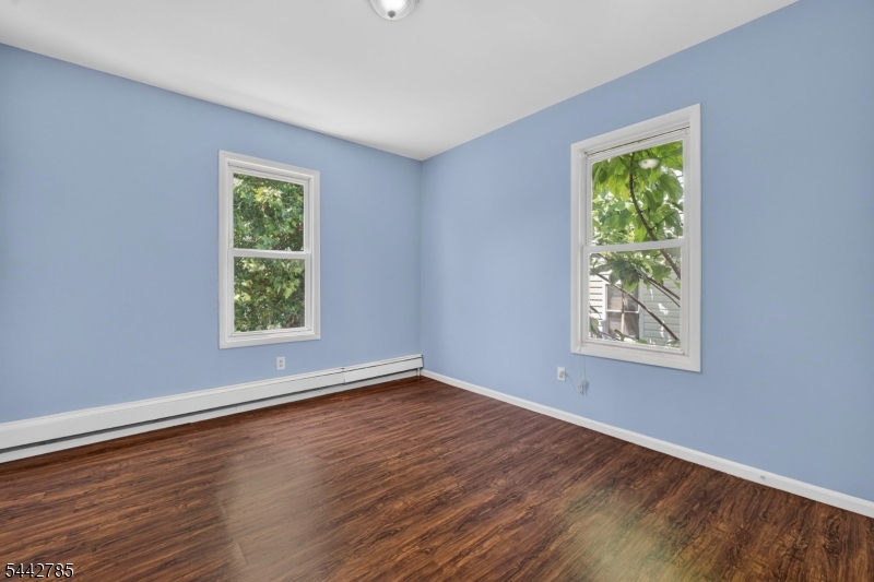 17 Wolcott Terrace Newark NJ 07112