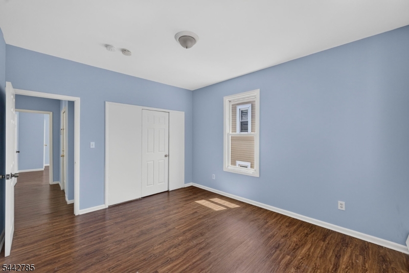 17 Wolcott Terrace Newark NJ 07112