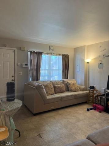 290 Bergen Street Newark NJ 07103