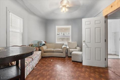 16 N 16th Street East Orange NJ 07017