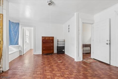 16 N 16th Street East Orange NJ 07017