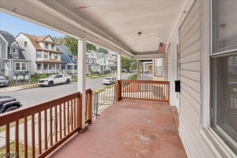 16 N 16th Street East Orange NJ 07017