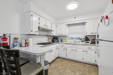 89 Anderson Avenue Wallington NJ 07057