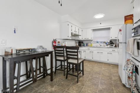 89 Anderson Avenue Wallington NJ 07057