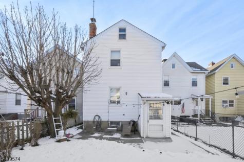 89 Anderson Avenue Wallington NJ 07057