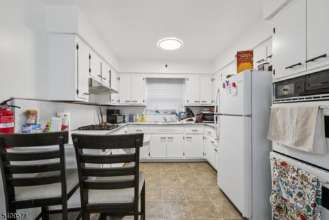 89 Anderson Avenue Wallington NJ 07057