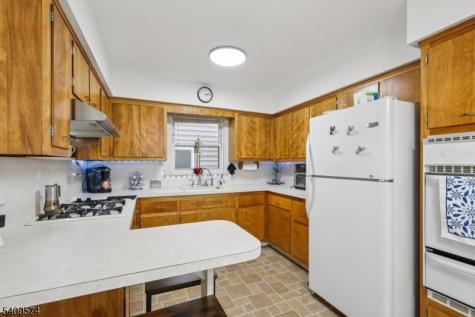 89 Anderson Avenue Wallington NJ 07057