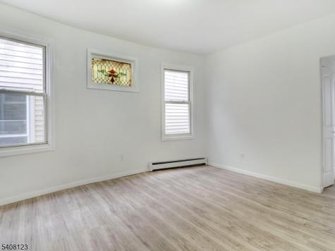 221 Bayview Avenue Jersey City NJ 07305
