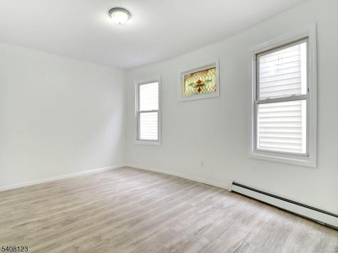 221 Bayview Avenue Jersey City NJ 07305
