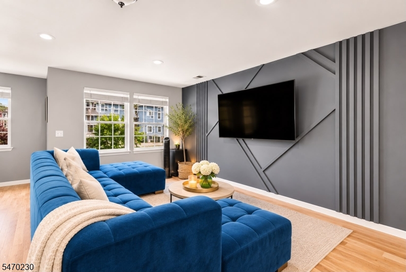 224 Pine Street Elizabeth NJ 07206