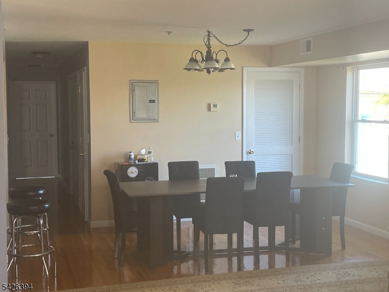 189 Astor Street Newark NJ 07114