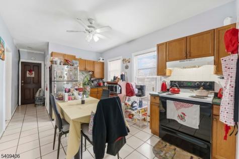 45 Leick Avenue Carteret NJ 07008