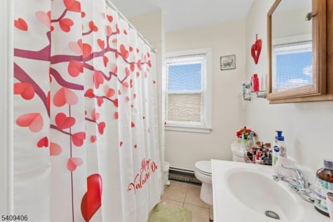 45 Leick Avenue Carteret NJ 07008
