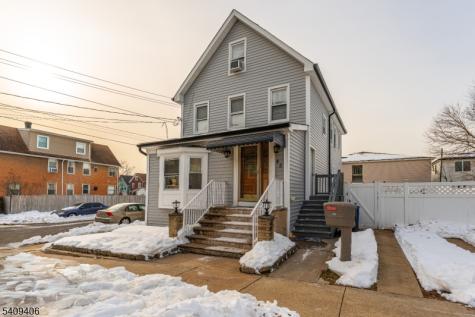 45 Leick Avenue Carteret NJ 07008