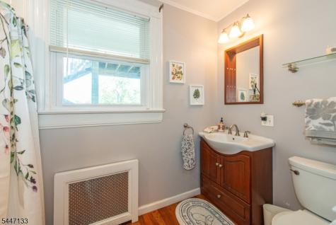 11 N Mountain Avenue Montclair NJ 07042