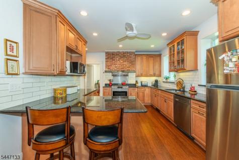 11 N Mountain Avenue Montclair NJ 07042
