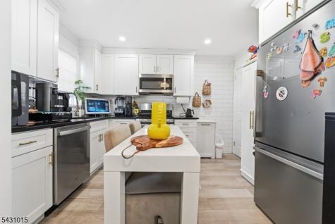 1091 Burnet Avenue Union NJ 07083
