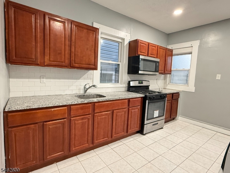 44 N 16th Street East Orange NJ 07017